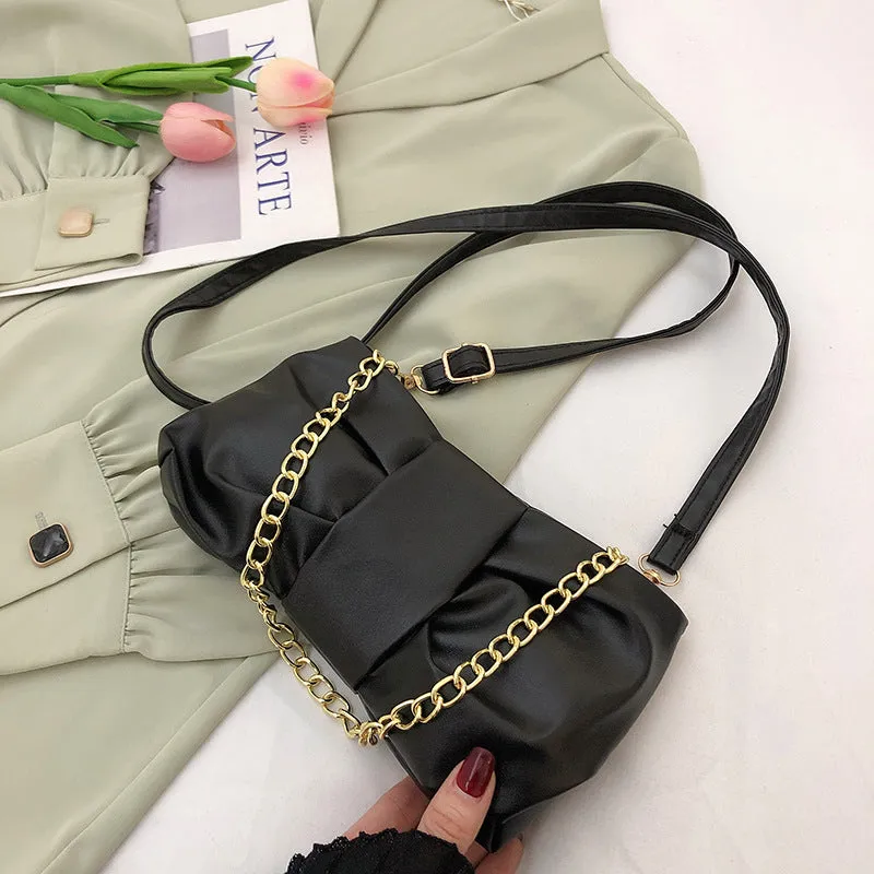 Cloud Bag Women's Spring New Underarm Bag French Niche Shoulder Bag Texture Western Style Messenger Pleated Bag