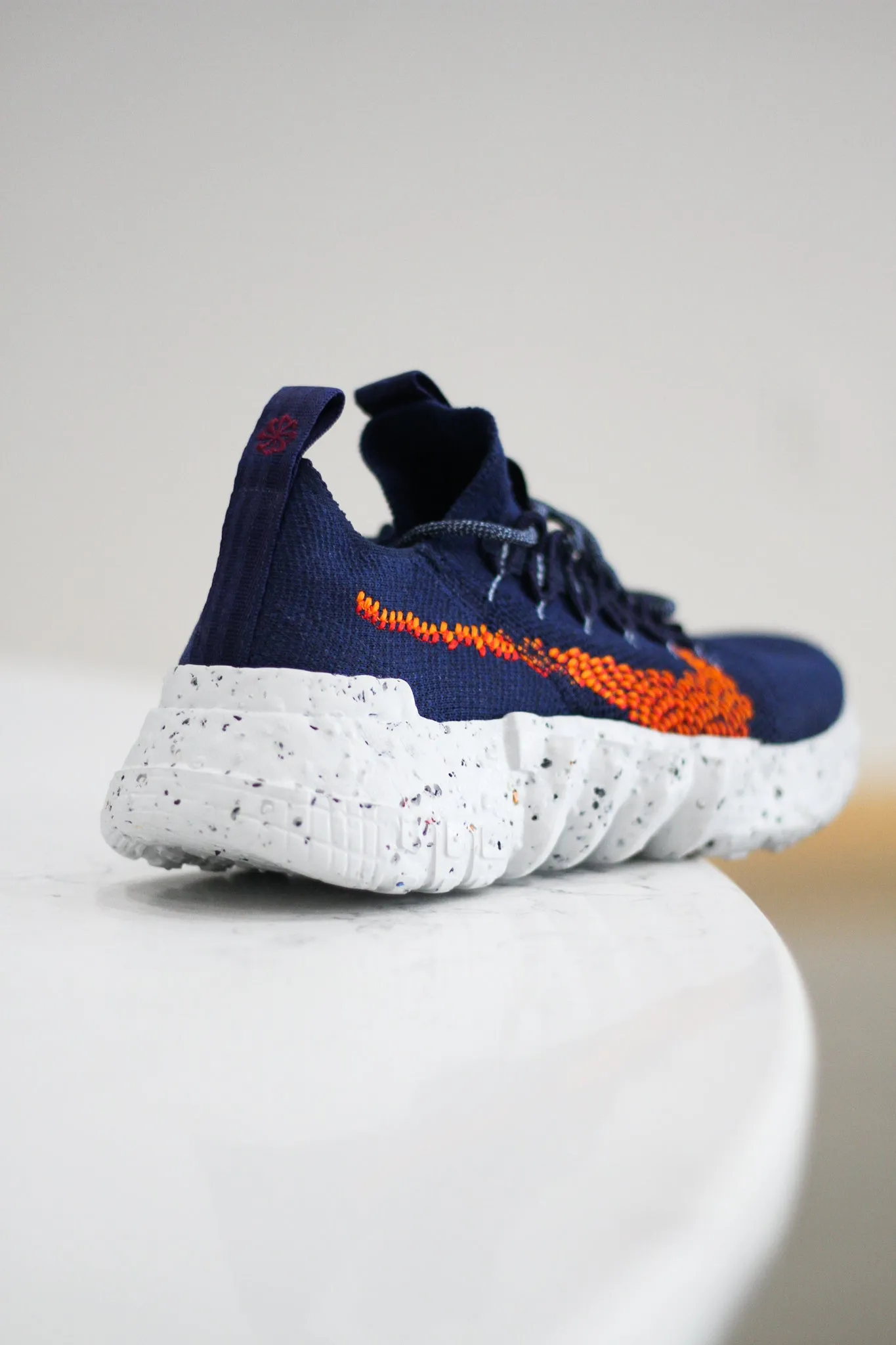 NIKE SPACE HIPPIE O1 "MIDNIGHT NAVY"