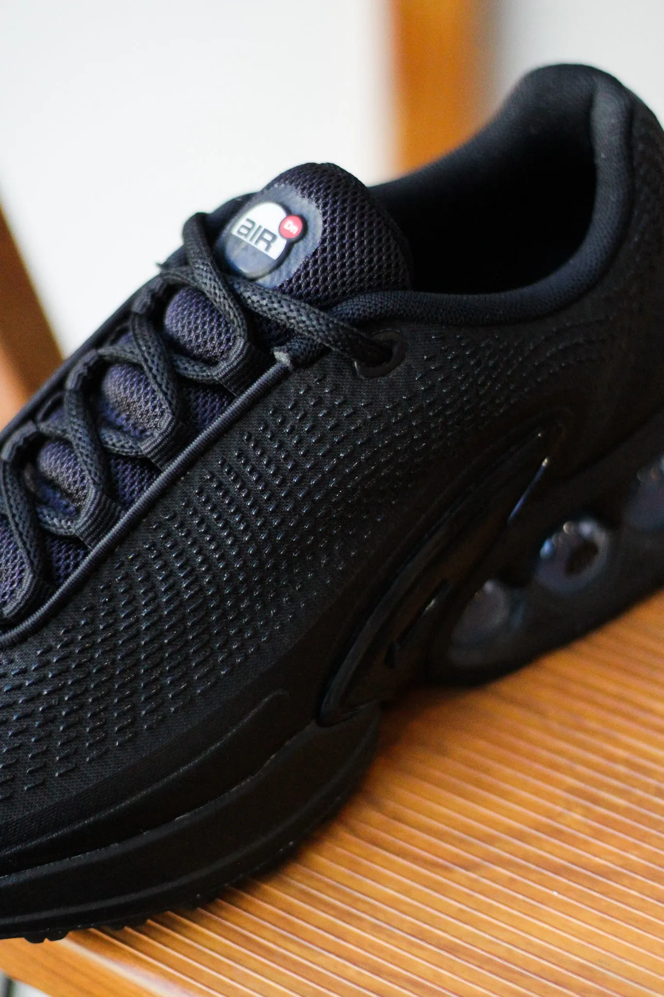 W AIR MAX DN "BLACK"